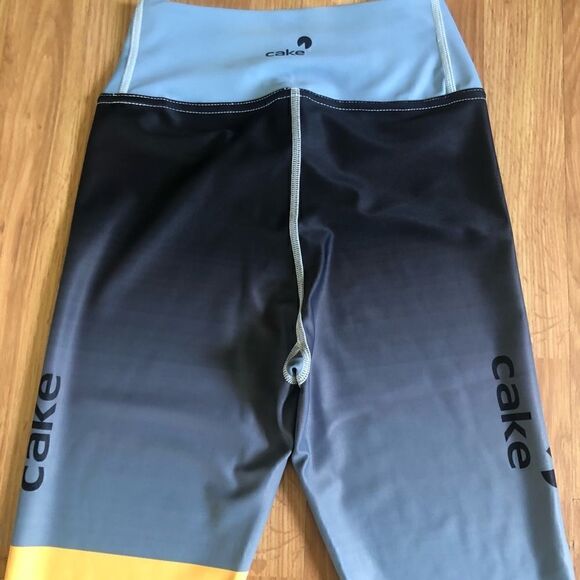 MAUILIFE CAKE 50 SPF Blue/Gray/White Leggings Women’s SIZE SM - Picture 8 of 9